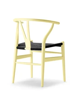 Y-stol CH24 Soft Black med sort flet af Hans J. Wegner